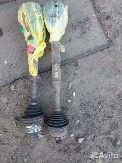 Привод передний Volkswagen Passat B5 1.8 ADR МКПП