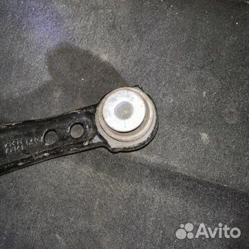 Рычаг нижний передний правый Range Rover 4 L405