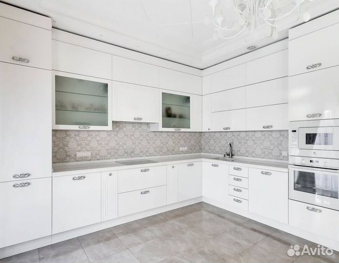 Кухонный гарнитур собственного производства