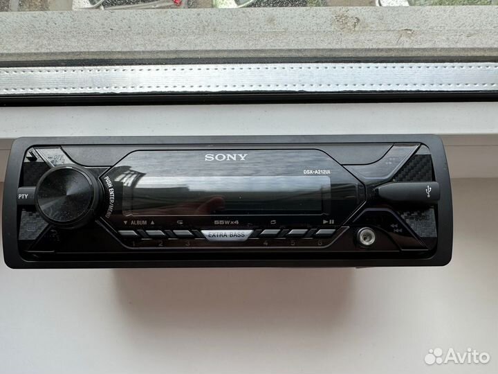 Sony DSX-A212U