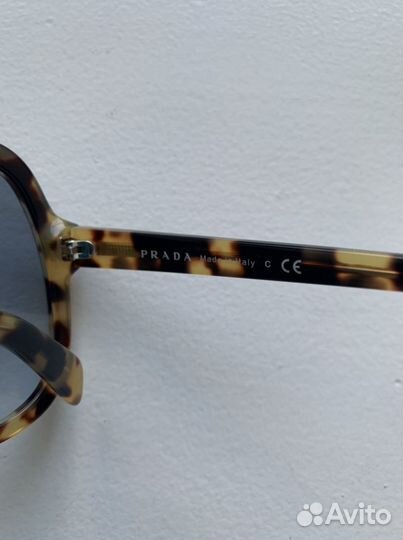 Солнцезащитные очки Prada оригинал
