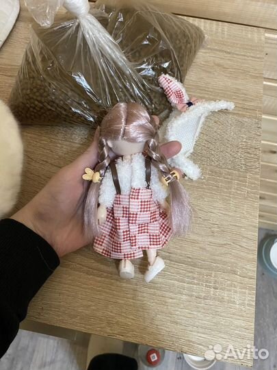 Куколка аниме