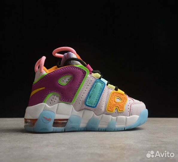 Кроссовки Nike Air для девочек размер 35