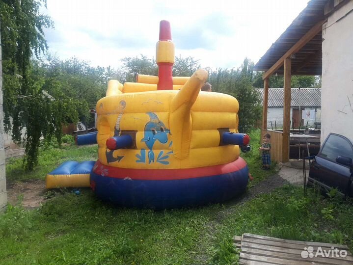 Детский батут