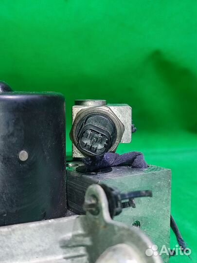 Блок ABS Mercedes w220