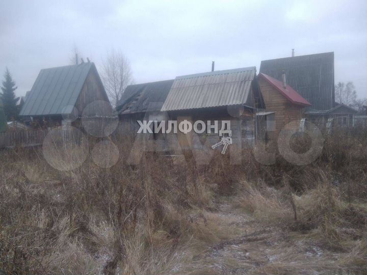 Дача 30 м² на участке 4 сот.