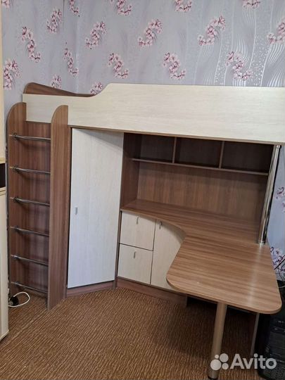 Кровать чердак