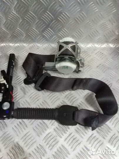 Ремень безопасности передний левый Ford Explorer 5