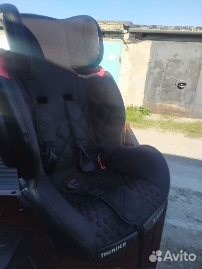 Автокресло с изофикс