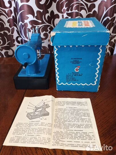 Новая швейная машинка СССР