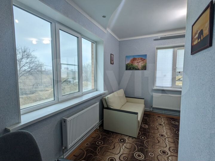 Дом 280 м² на участке 3,5 сот.