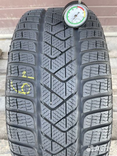 Pirelli Winter Sottozero 3 215/45 R16