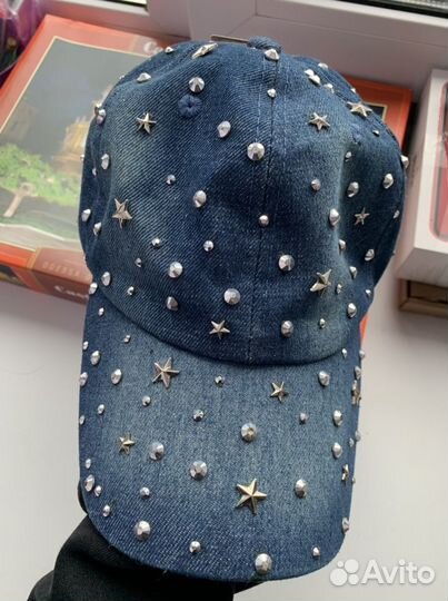 Джинсовая кепка