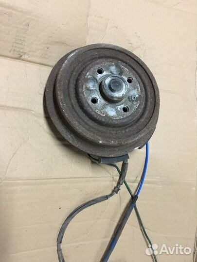 Задняя ступица L барабан Renault Scenic (1996-2003