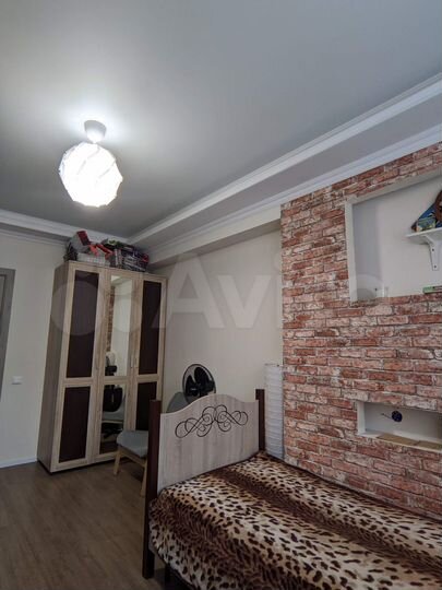 2-к. квартира, 60 м², 3/5 эт.