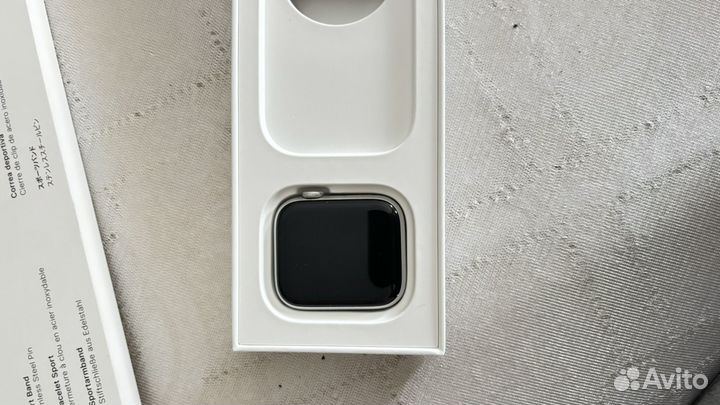 Смарт-часы Apple Watch SE 2022 44mm