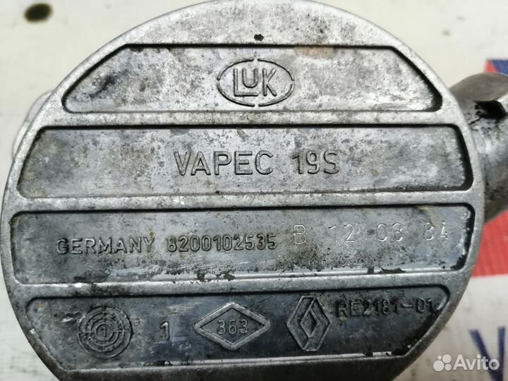 Насос вакуумный Renault Master 2 2.5 G9U 2.2 G9T