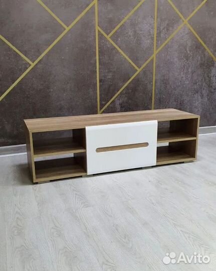 Тумба под телевизор