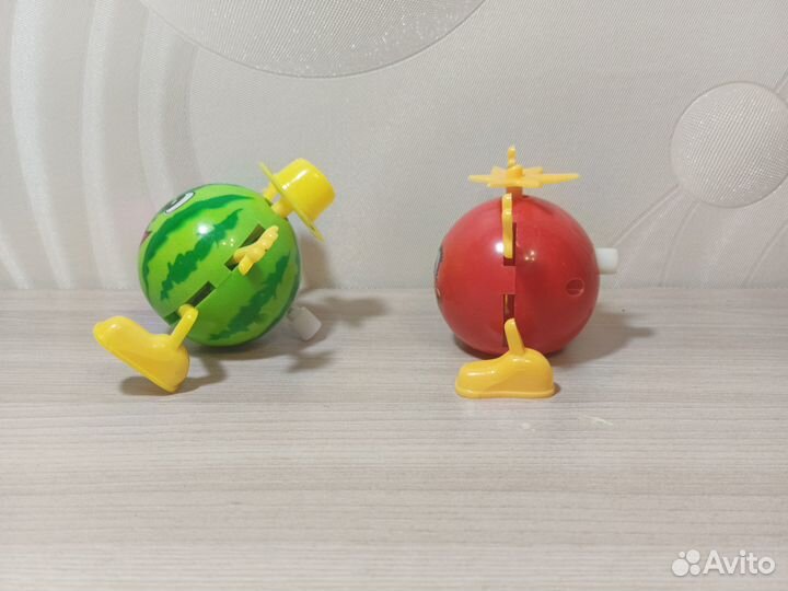 Заводная игрушка 