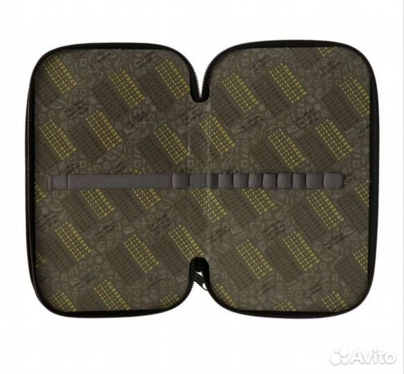 Пенал школьный новый