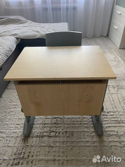 Растущая парта и стул для детей с 5 лет