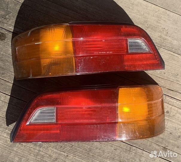 Задние фонари на Toyota Corolla Levin