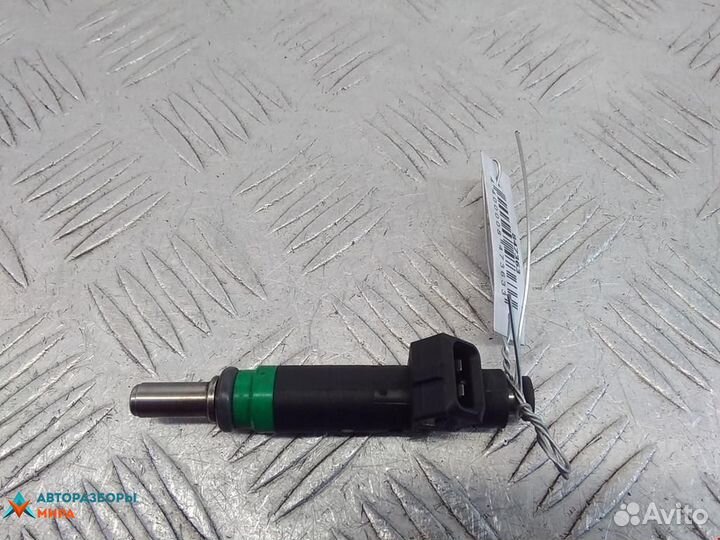 Форсунка BMW 6 E63/E64 2004 13647525721