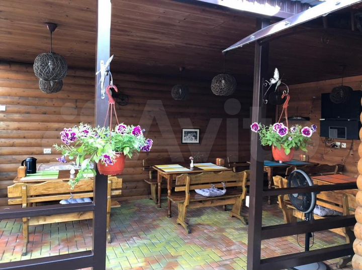 Комната 9 м² в 4-к., 2/2 эт.