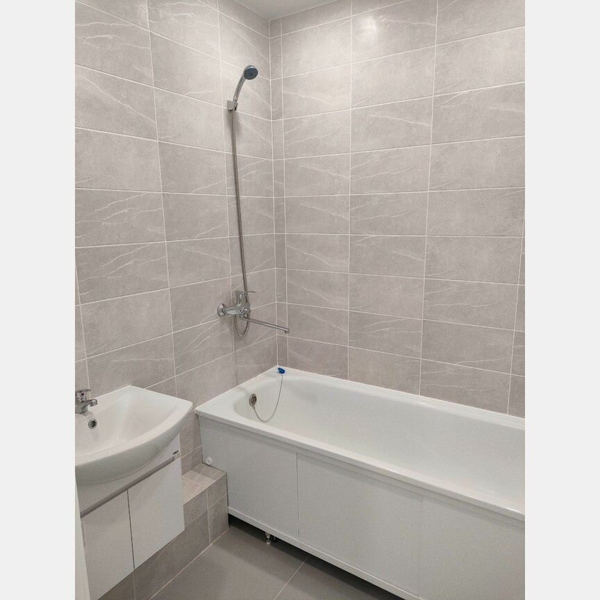 3-к. квартира, 79,7 м², 4/4 эт.