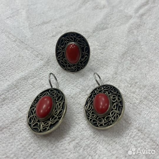 Комплект кольцо и серьги СССР (сзр)