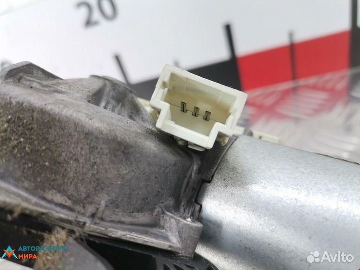 Моторчик заднего стеклоочистителя (дворника)