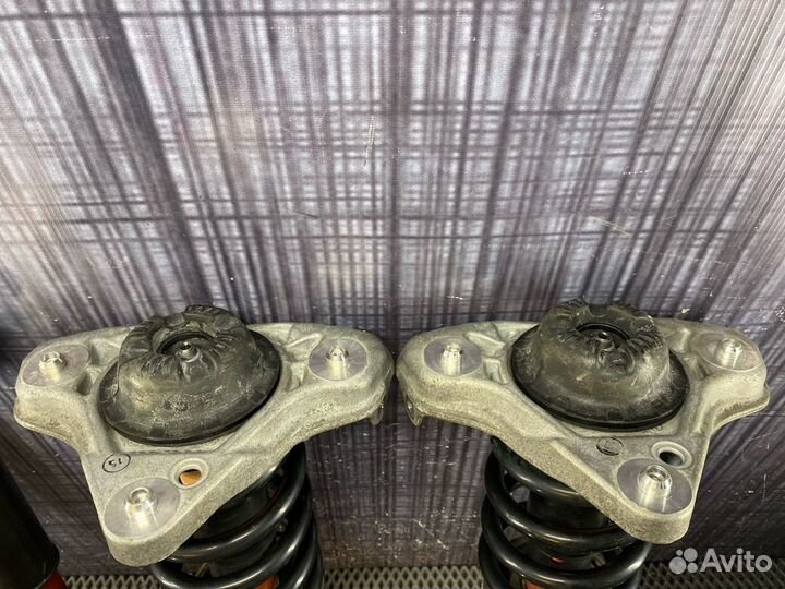 Комплект стоек Audi A4 B6 AMB 2004