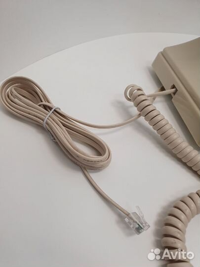 Ретро телефон