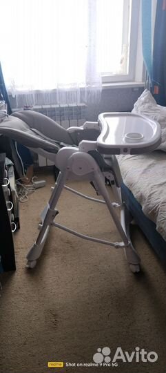 Стульчик для кормления новый