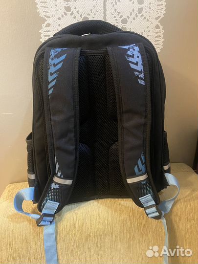 Школьный рюкзак для мальчика