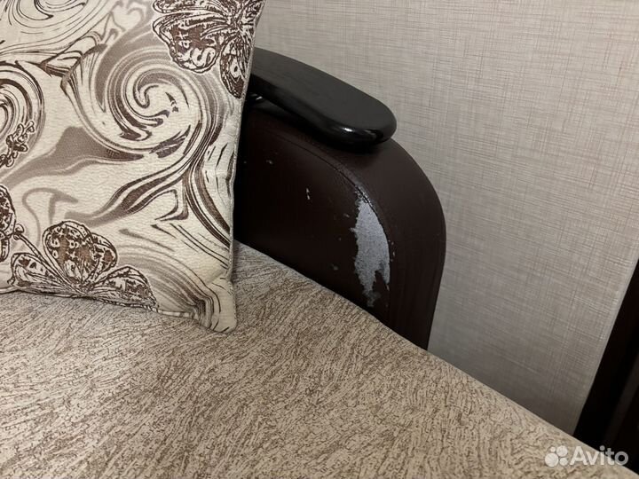 Угловой диван