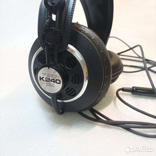 Наушники AKG K240 Austria