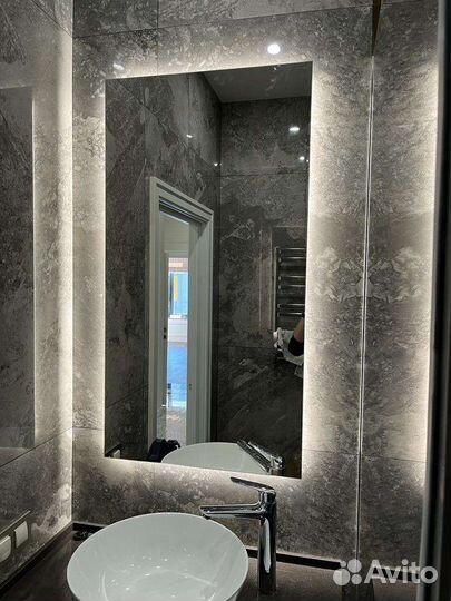 Зеркало с LED подсветкой