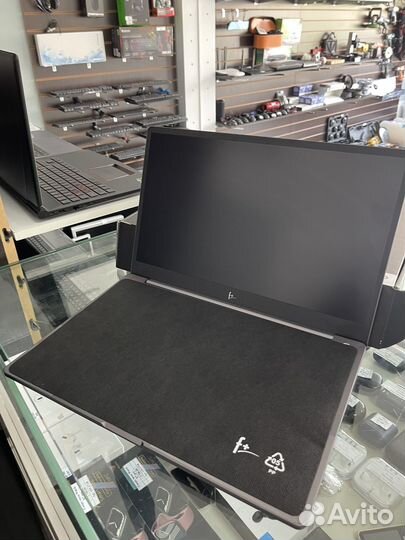 Ноутбук Flaptoop Razen 3 5400/8Gb новый