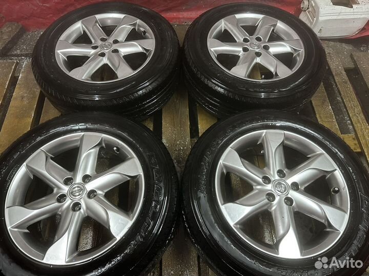 Оригинальные литые диски Nissan