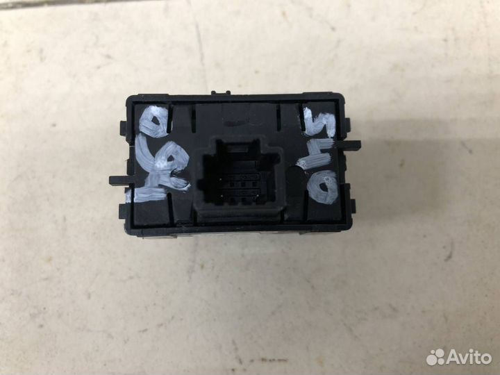 Кнопка многофункциональная Renault Logan 2 2014