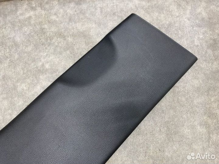 Накладка стойки правая Hyundai I30 хэтч 1.4 G4FA