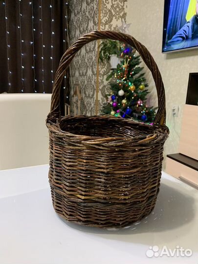 Корзины плетеные из ивы