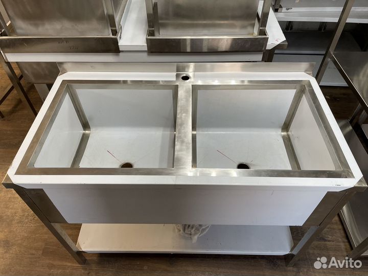 Двойная мойка из нержавейки