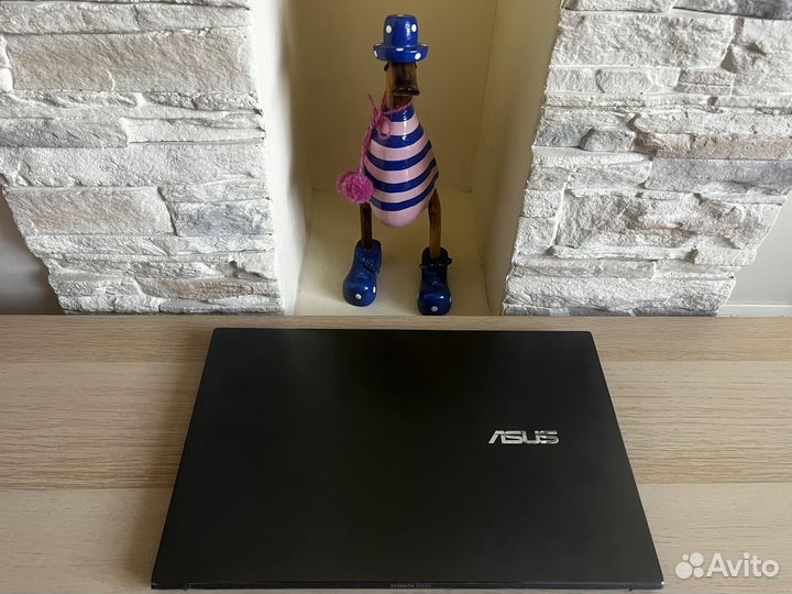 Asus ZenBook 13 oled UX325JA