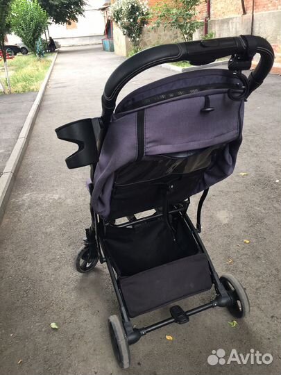 Прогулочная коляска б/у