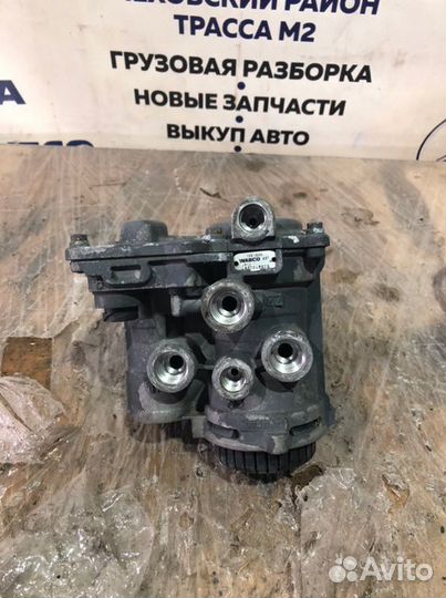 Кран управления тормозами прицепа Daf Xf105 2014