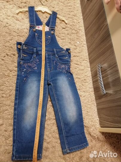 Джинсовый комбинезон для девочки