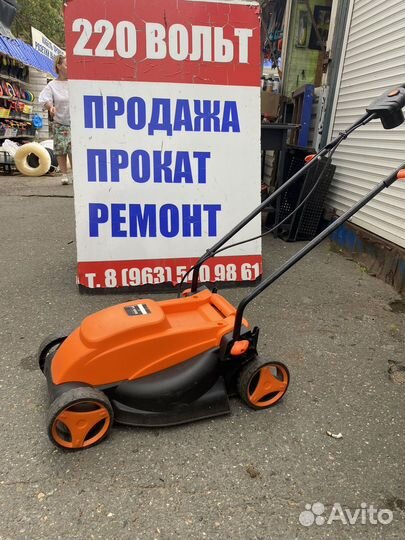 Газонокосилка электрическая