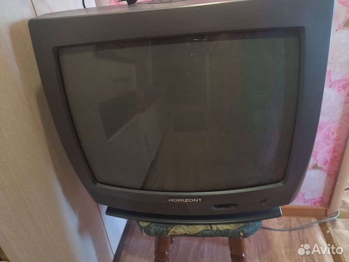 Продам телевизор бу
